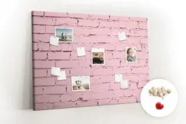 tablica-korek-canvas-pinezki-cegly-sciana