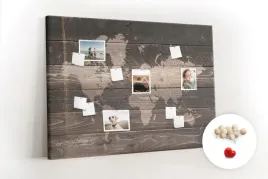 tablica-korek-drewniana-pinezki-mapa-na-drewnie
