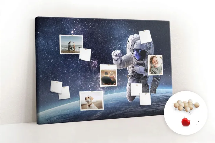 tablica-korkowa-scienna-do-biura-astronauta-stan-nowy