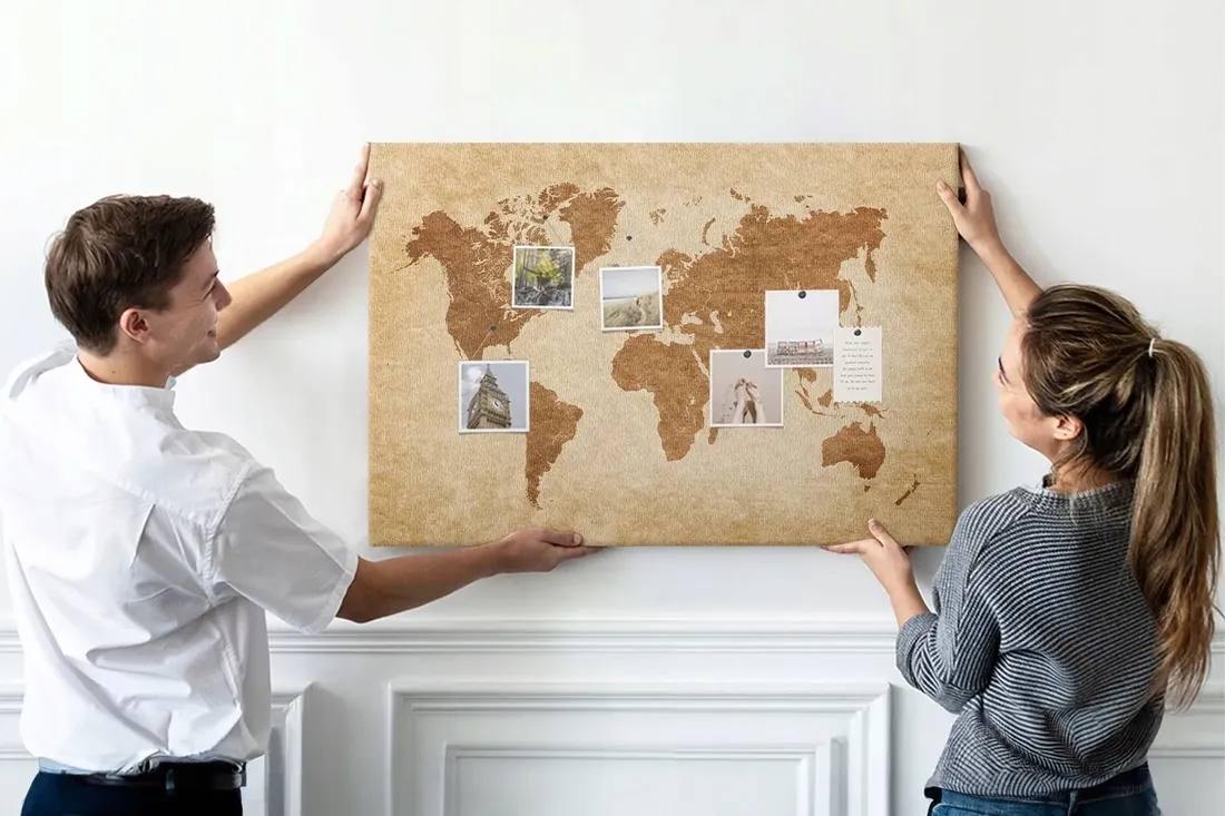 tablica-canvas-na-notatki-mapa-w-starym-stylu