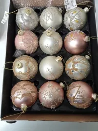 zestaw-12-bombek-z-mix-wzorow