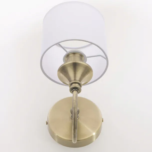 abu-dhabi-brass-white-w01844br-wh-cosmo-light-material-dominujacy-metal