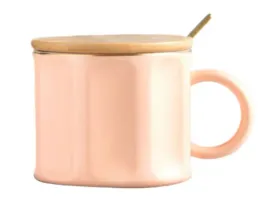 kubek-ceramiczny-z-lyzka-i-pokrywka-rozowy-153369