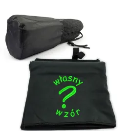recznik-szybkoschnacy-na-silownie-czarny-z-mikrofibry-70x140-wlasny-haft