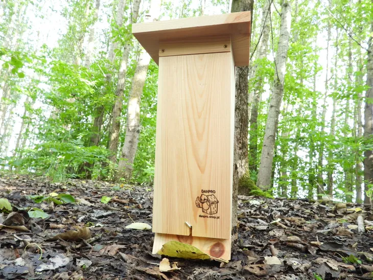budka-legowa-dla-pelzacza-stan-nowy-wysokosc-produktu-54-cm