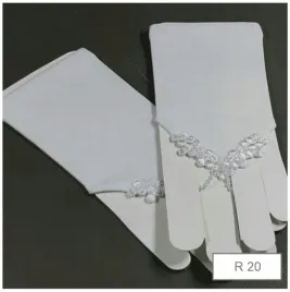 krotkie-rekawiczki-komunijne-biale-satynowe-z-haftem-r20