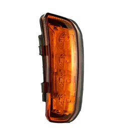 kierunek-kierunkowskaz-prawy-w-blotniku-scania-s-r-g-p-17-