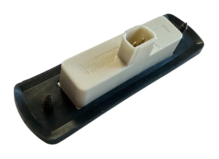 lampa-obrysowa-mercedes-setra-wersja-europejska