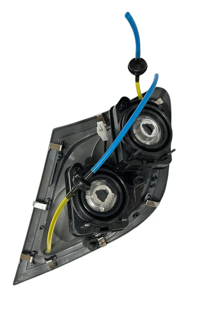 halogen-na-dach-prawy-daf-xf105-xf106-1784823