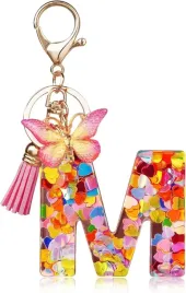 brelok-litera-m-alfabet-z-motylkiem-fredzel-ozdobny-breloczek-zywica-zloty