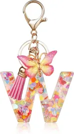 brelok-litera-w-alfabet-z-motylkiem-fredzel-ozdobny-breloczek-zywica-zloty