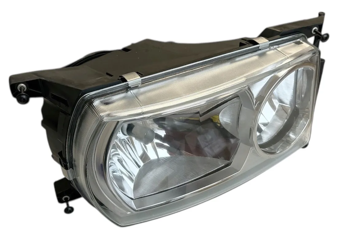 reflektor-lampa-przednia-prawy-scania-r-h7-1730958