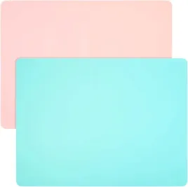 podkladki-silikonowe-dla-dzieci-do-malowania-jedzenia-2-szt-30x40-cm