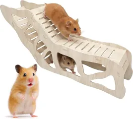 drewniany-domek-dla-chomika-z-drabinka-tunel-kryjowka-dla-gryzoni