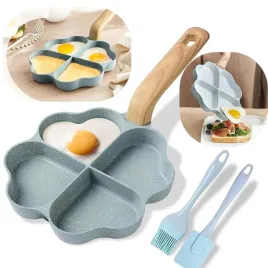 patelka-patelnia-nieprzywierajaca-do-jajek-w-ksztalcie-serca-zestaw