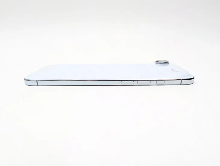 apple-iphone-air-256-gb-blekitny-or-esim-or-bateria-100percent-rozdzielczosc-nagrywanych-filmow-4k-1080p-fullhd