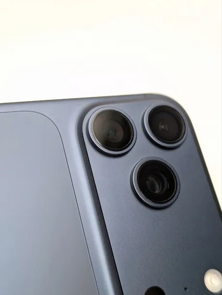 apple-iphone-17-pro-max-256-gb-glebinowy-blekit-or-esim-or-bateria-100percent-rodzaj-wyswietlacza-super-retina-xdr