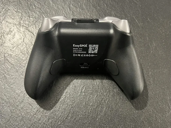 easysmx-x10-kontroler-bluetooth-z-czujnikiem-halla-pc-switch-android-ios-stan-powystawowy-kolor-srebrny