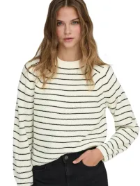 only-sweter-damski-kremowy-cieply-klasyczny-czarny-elegancki-modny-bezowy