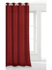 zaslona-gotowa-140x250-czerwona-na-przelotkach-viva-do-salonu