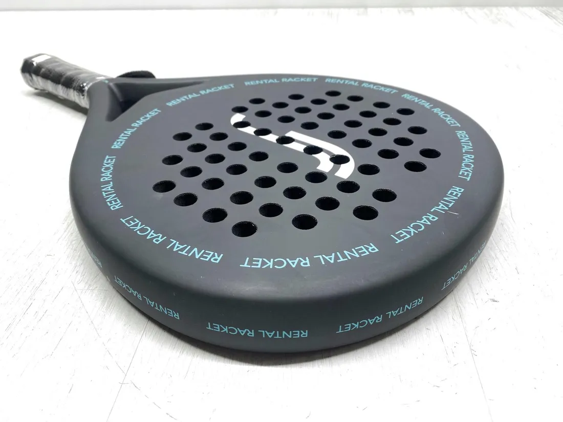 premium-padel-by-robin-soderling-czarna-marka-babolat