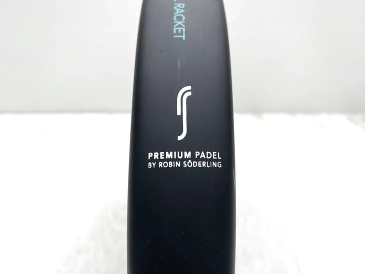 premium-padel-by-robin-soderling-czarna-marka-babolat-stan-opakowania-uszkodzone