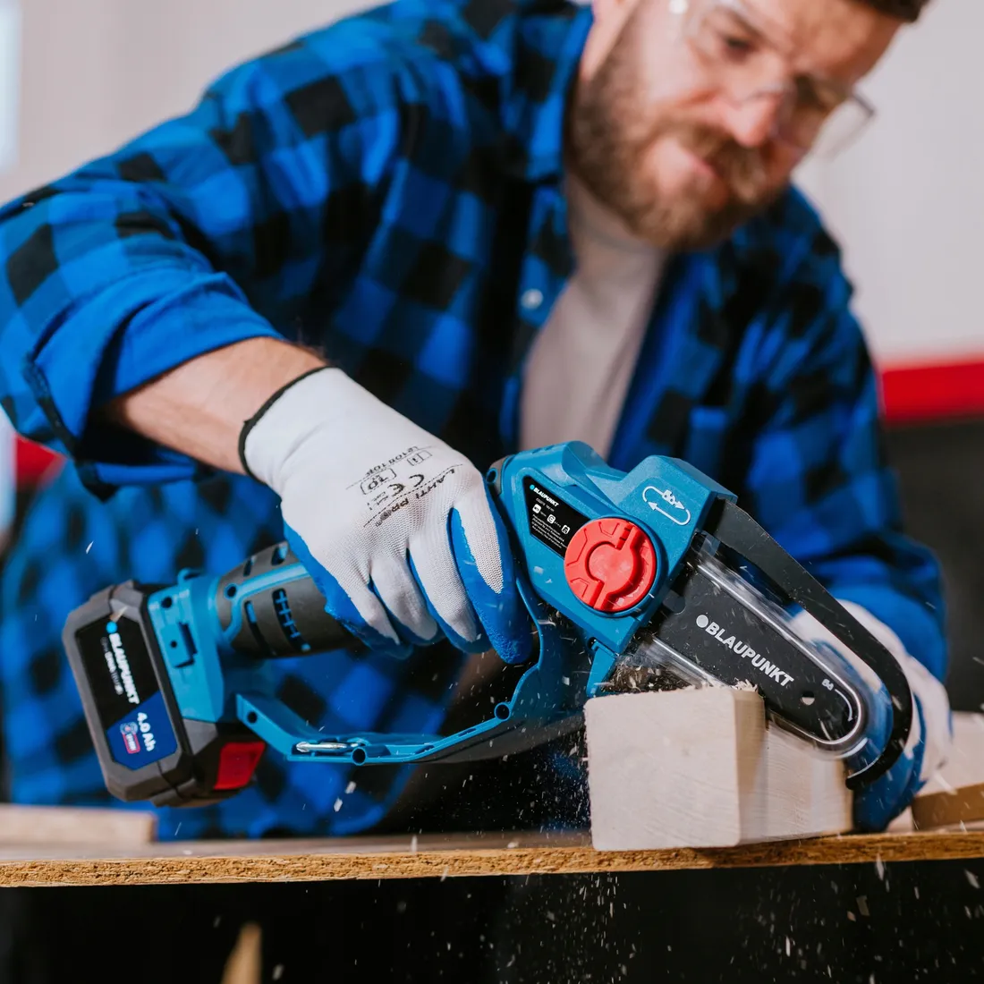 pila-lancuchowa-akumulatorowa-110-mm-156-mm-zestaw-aku-ladowarka-blaupunkt