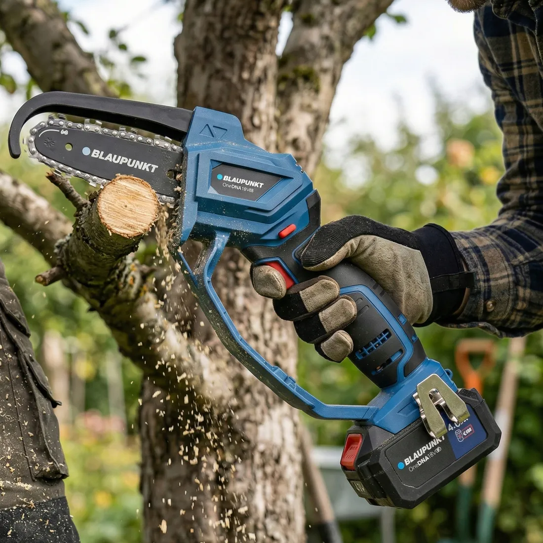 pila-lancuchowa-akumulatorowa-110-mm-156-mm-zestaw-aku-ladowarka-blaupunkt