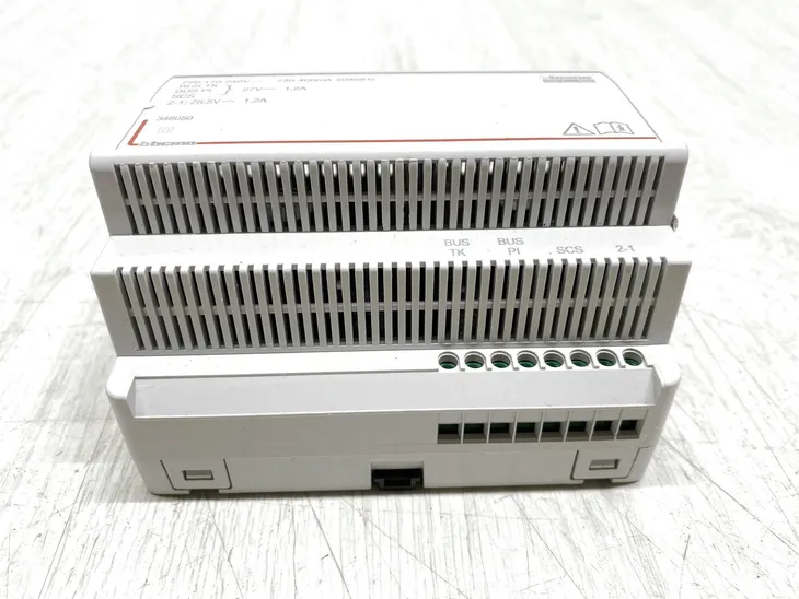 zasilacz-adapter-do-wideodomofonow-bticino-12a-waga-z-opakowaniem-0-4-kg