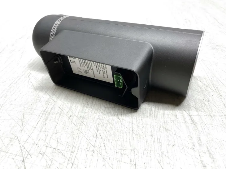 kamera-zewnetrzna-bosch-smart-home-ii-1080p-full-hd-24-ghz-antracyt-stan-opakowania-uszkodzone