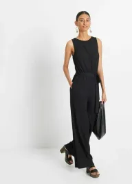 kc32101-bonprix-luzny-czarny-kombinezon-z-paskiem-16-40