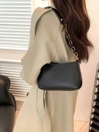 kc41211-shein-mala-czarna-torebka-na-ramie-15