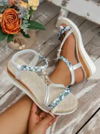 t12111-shein-sandaly-srebrne-na-malym-koturnie-16-39