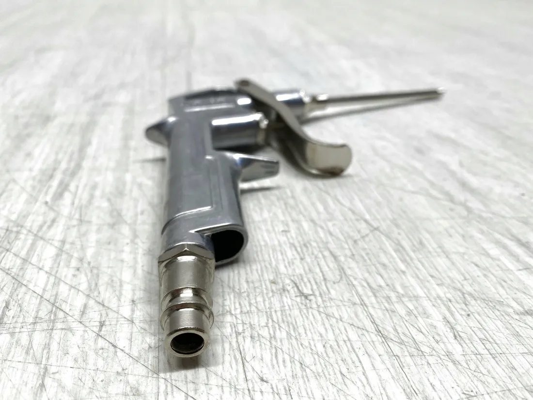 pistolet-do-przedmuchu-einhell-4133102