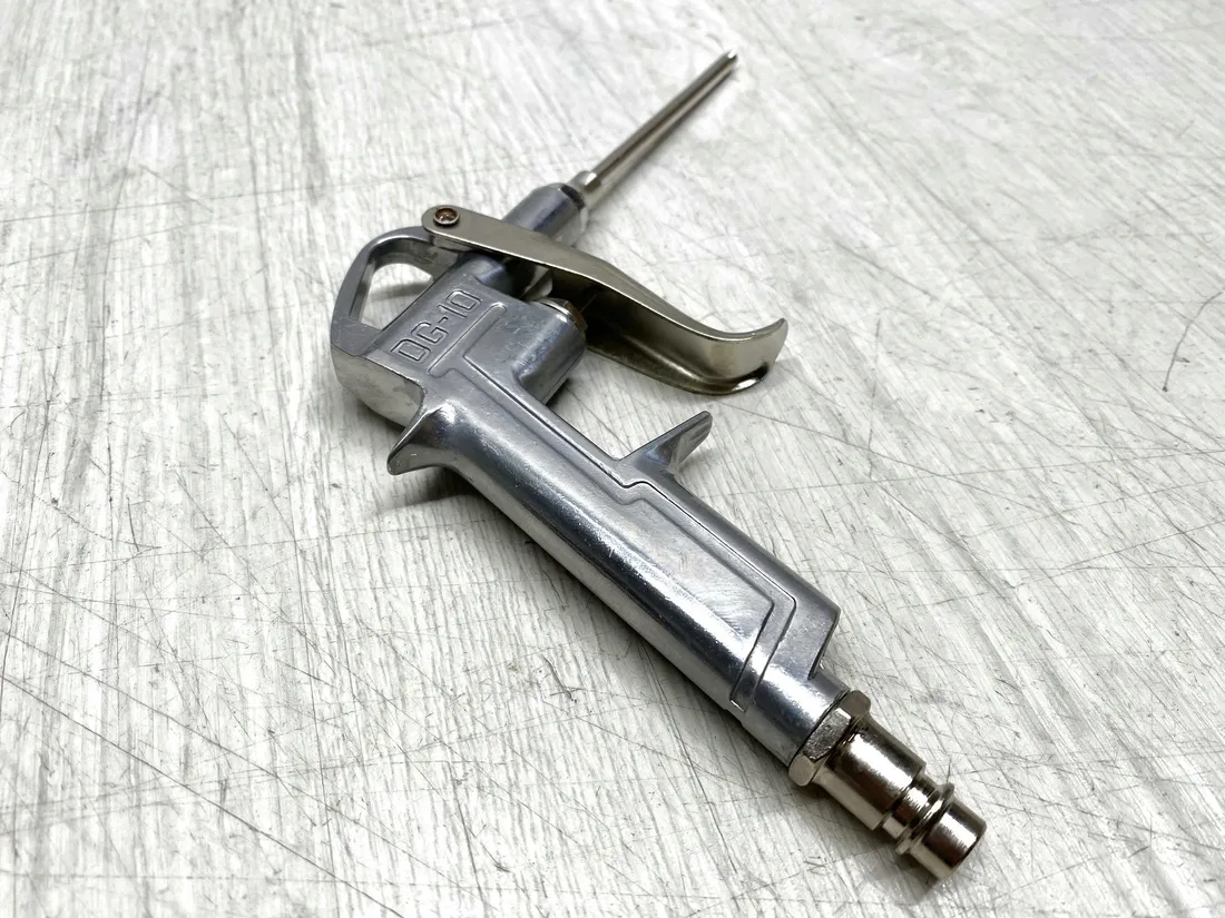 pistolet-do-przedmuchu-einhell-4133102-stan-nowy