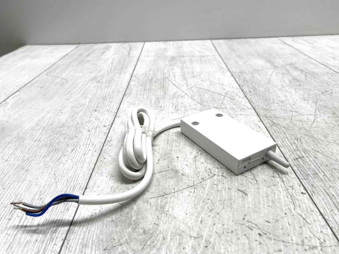 bezprzewodowy-programowalny-termostat-do-pieca-delta-dore-tybox-1137