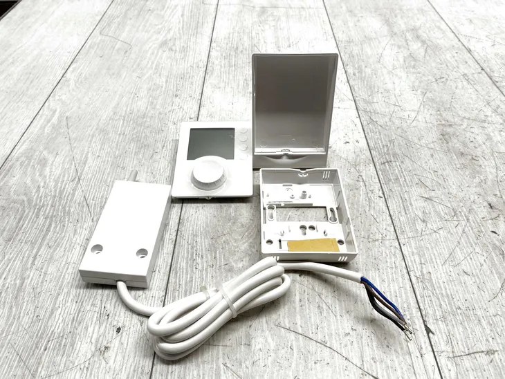 bezprzewodowy-programowalny-termostat-do-pieca-delta-dore-tybox-1137-marka-bez-marki