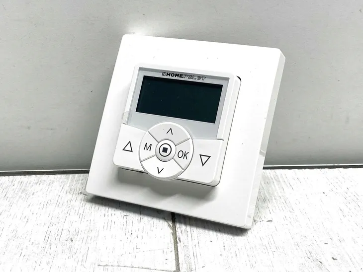 programator-czasowy-do-rolet-homepilot-premium-smart-230v-bialy-rodzaj-przelacznik