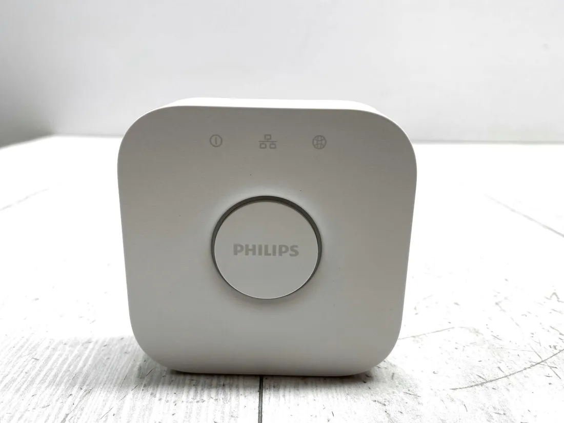 inteligentny-mostek-philips-hue-3241312018a-stan-powystawowy
