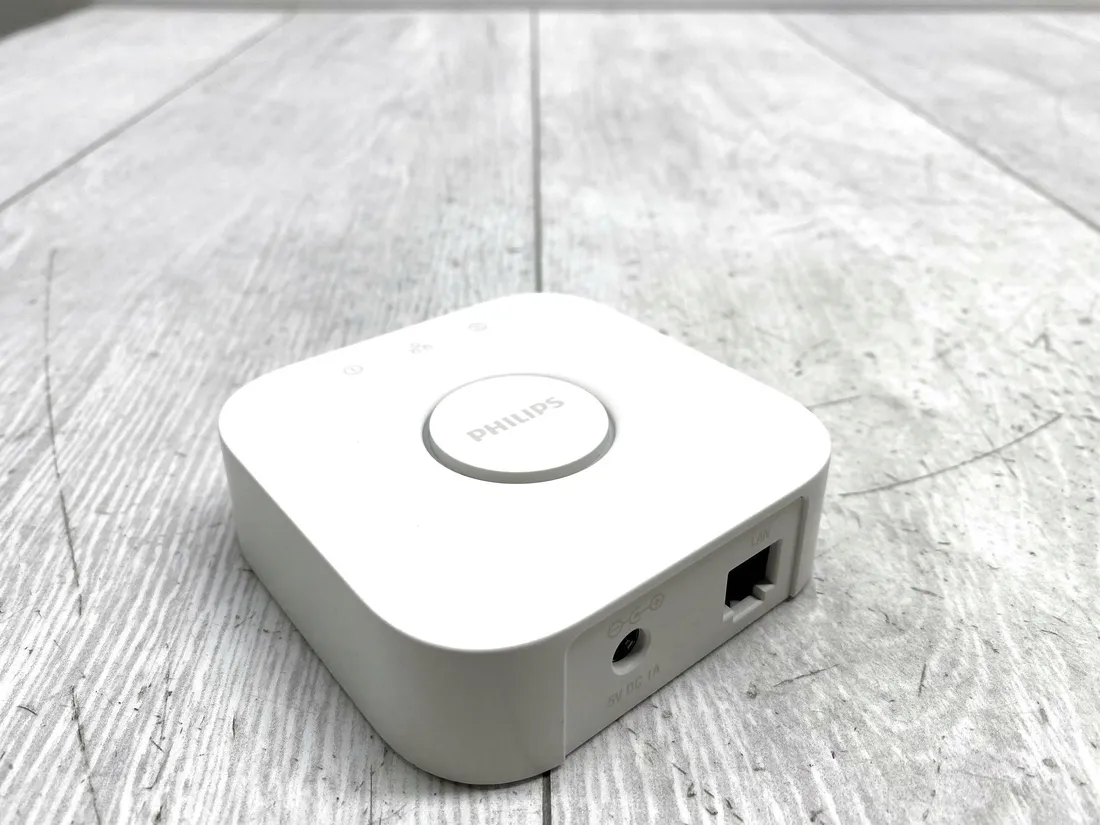 inteligentny-mostek-philips-hue-3241312018a