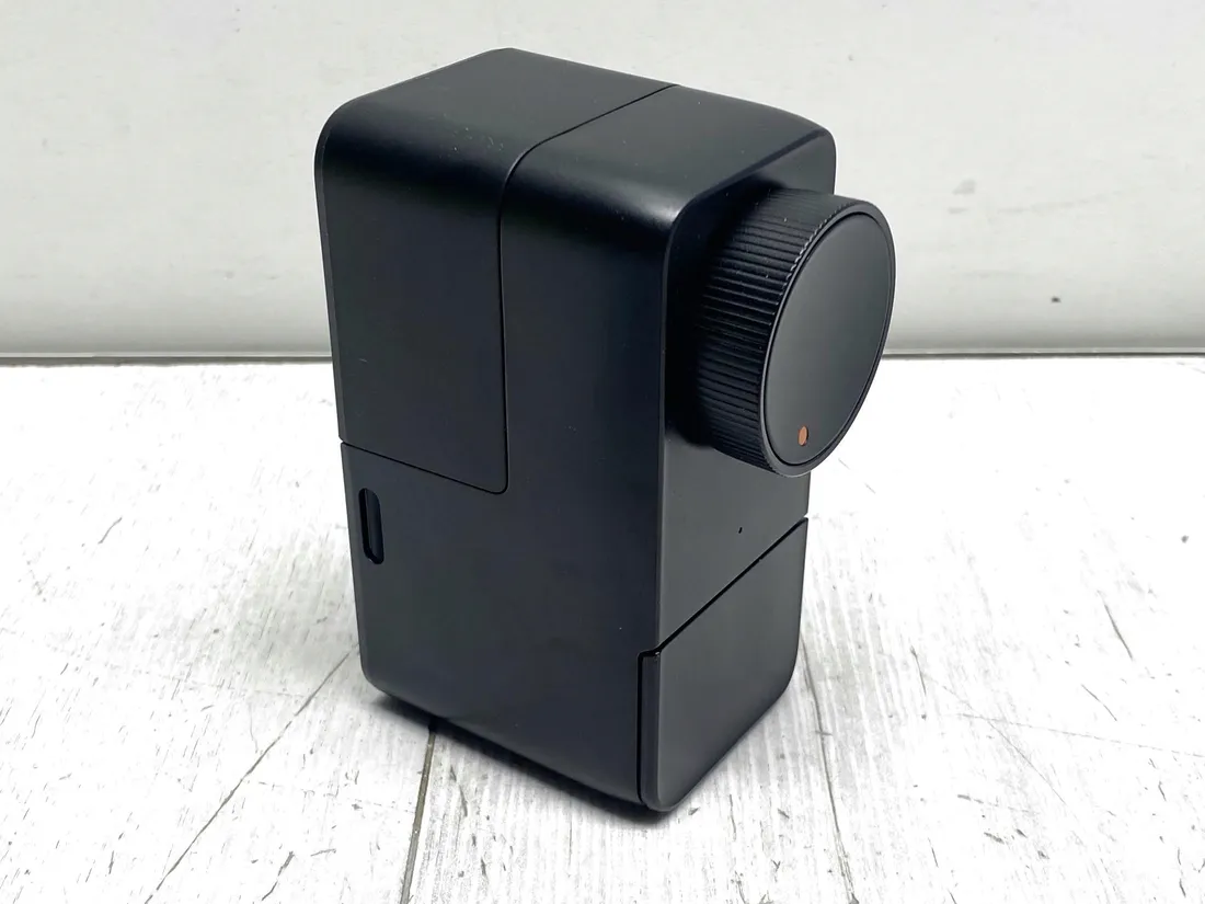 inteligentny-zamek-do-drzwi-switchbot-lock-pro-czarny