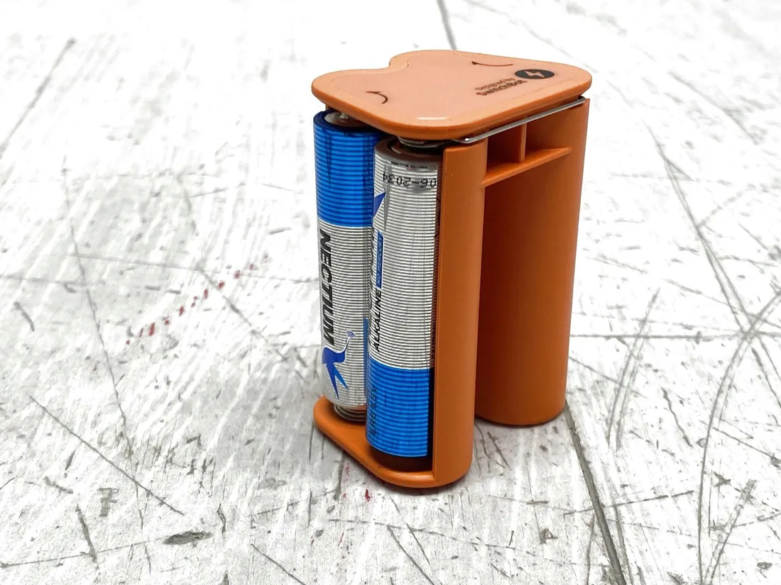 inteligentny-zamek-do-drzwi-switchbot-lock-pro-czarny