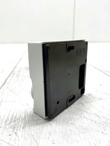 termostat-pokojowy-eberle-rtr-e-6124-5-30-st-c-stan-opakowania-uszkodzone