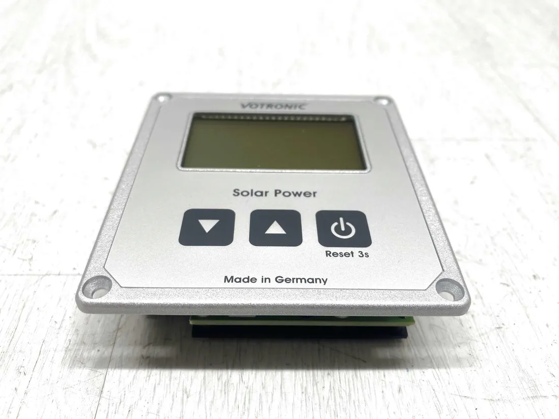 komputer-solarny-votronic-lcd-s-do-serii-mpp-i-sr-rodzaj-regulator-ladowania