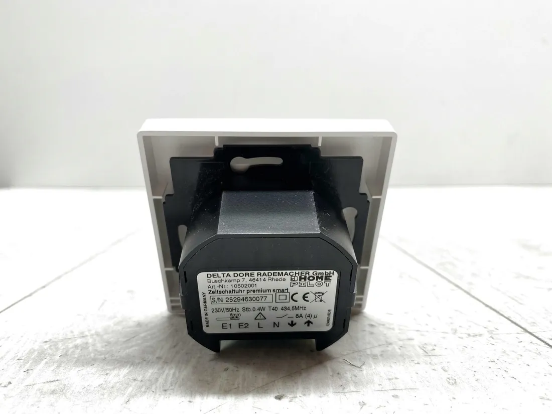 programator-czasowy-do-rolet-homepilot-premium-smart-230v-bialy