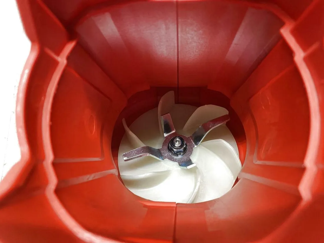 dmuchawa-do-lisci-einhell-venturro-18-210