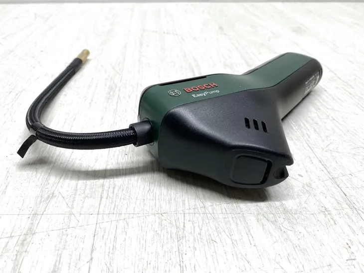 elektryczna-pompa-powietrza-mini-kompresor-bosch-easypump-36v-3-0ah-stan-powystawowy-stan-opakowania-uszkodzone