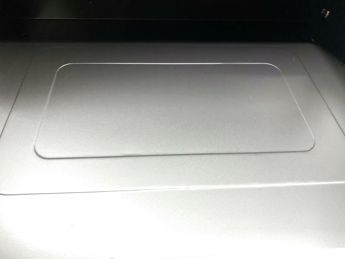 wozek-warsztatowy-brilliant-tools-bt153207-z-7-szufladami-i-207-narzedziami