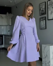 sukienka-laura-liliowa-elegancja-w-nowoczesnym-wydaniu