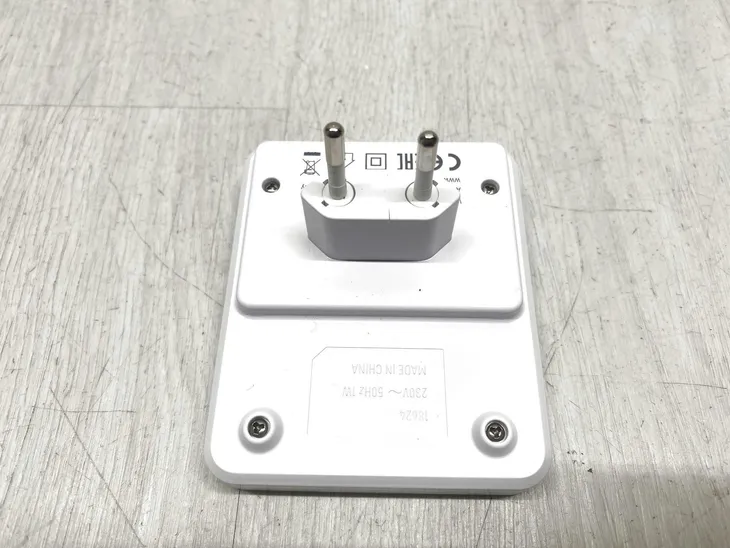 inteligentna-lampka-nocna-led-varta-motion-sensor-light-moc-0-w